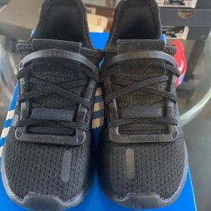Toddler black adidas sneakers